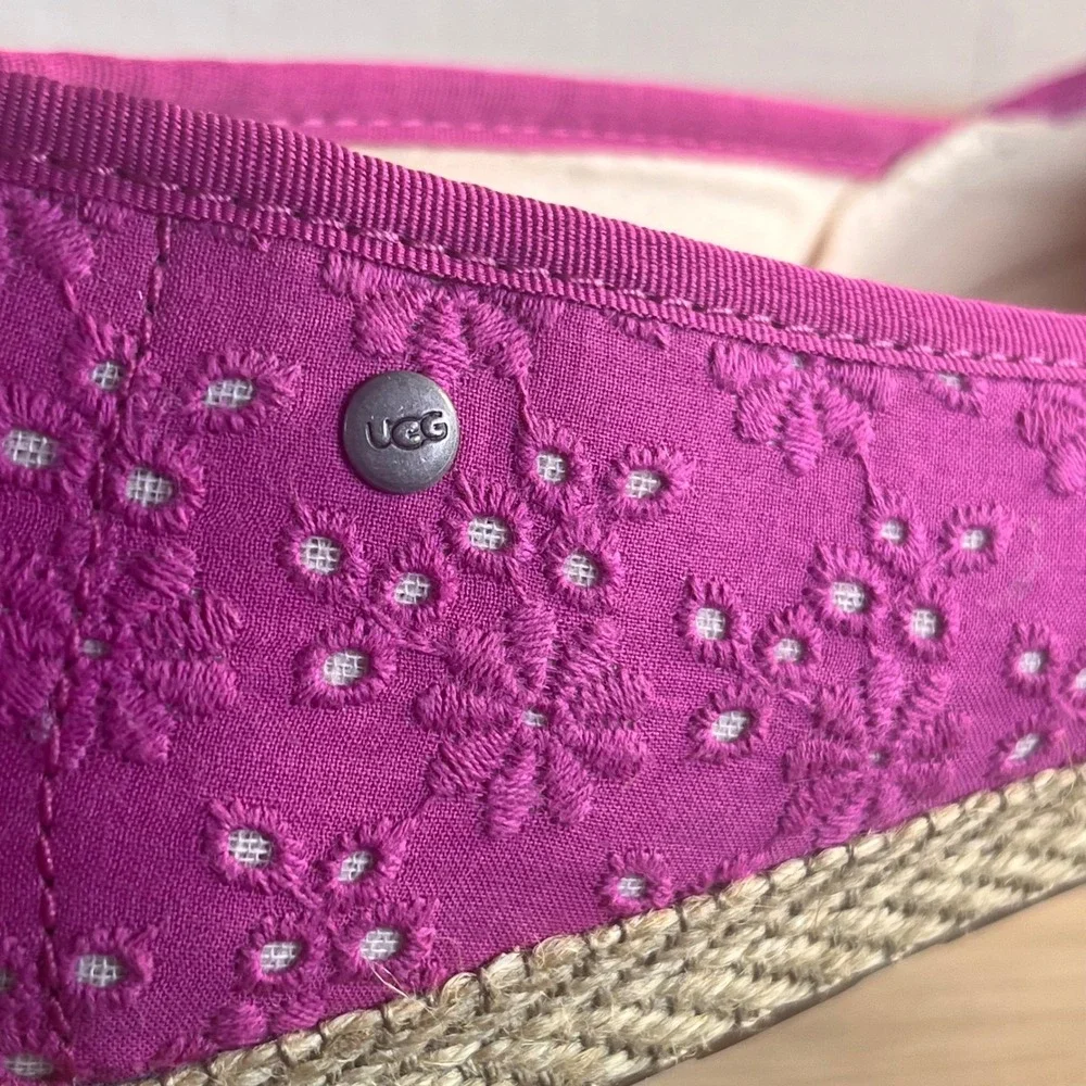 UGG Indah Ballet Flats Pink Eyelet Espadrille Bow Slip On Shoes Women's 6